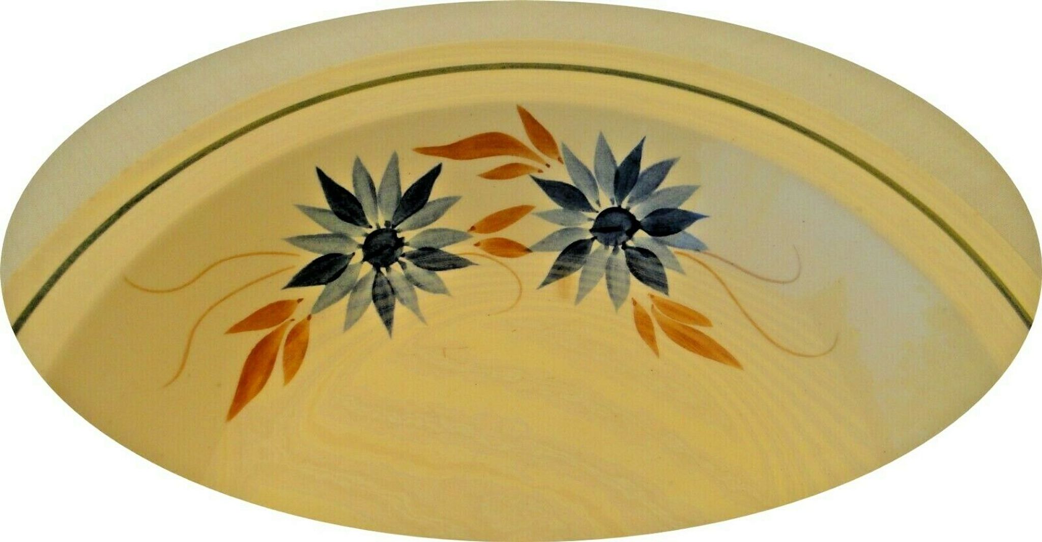 Flat hollow round old earthenware hbcm model queen 28.5 cm