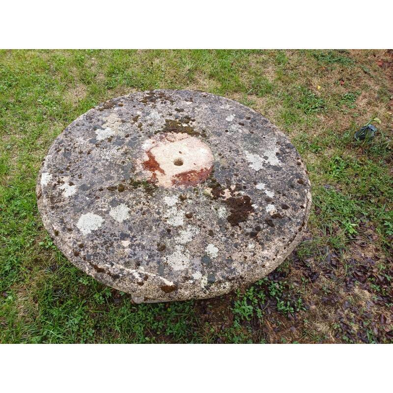 Table de jardin en ciment féraillé des années 60