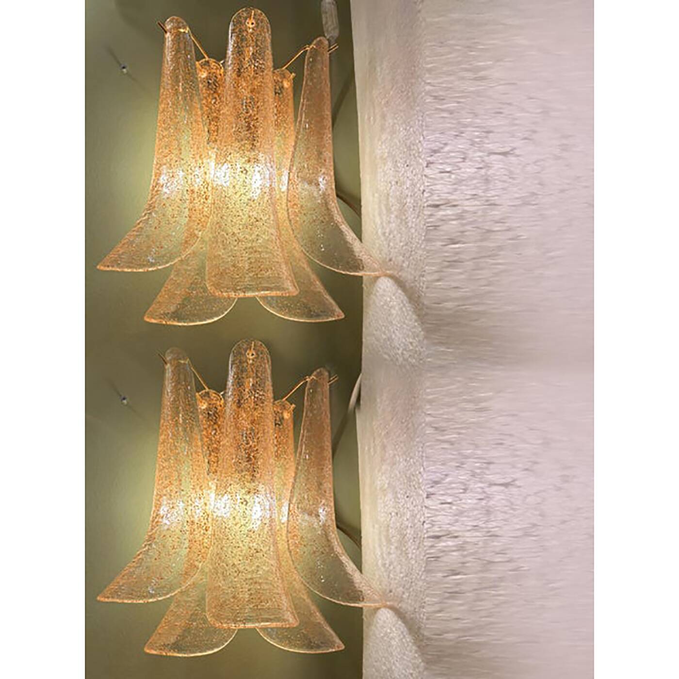 Set of 2 Clear-Gold “Petali” Murano Glass Wall Sconces in Vintage Style