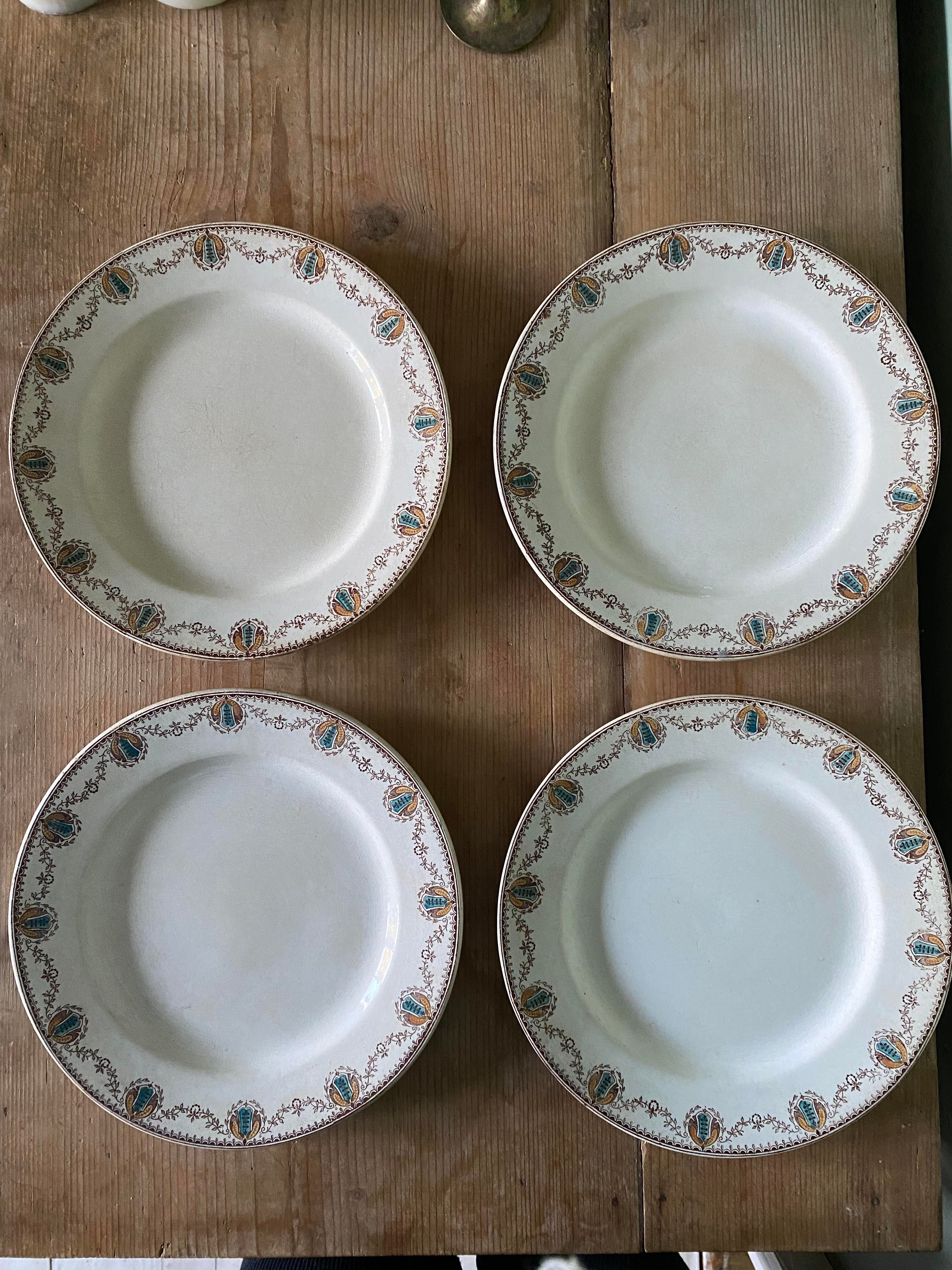 Set of 4 old flat plates in Terre de Fer, Cadiz L&G