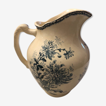 Earthenware jug