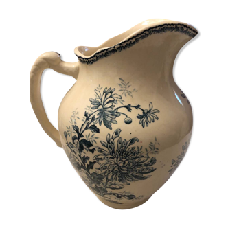 Earthenware jug