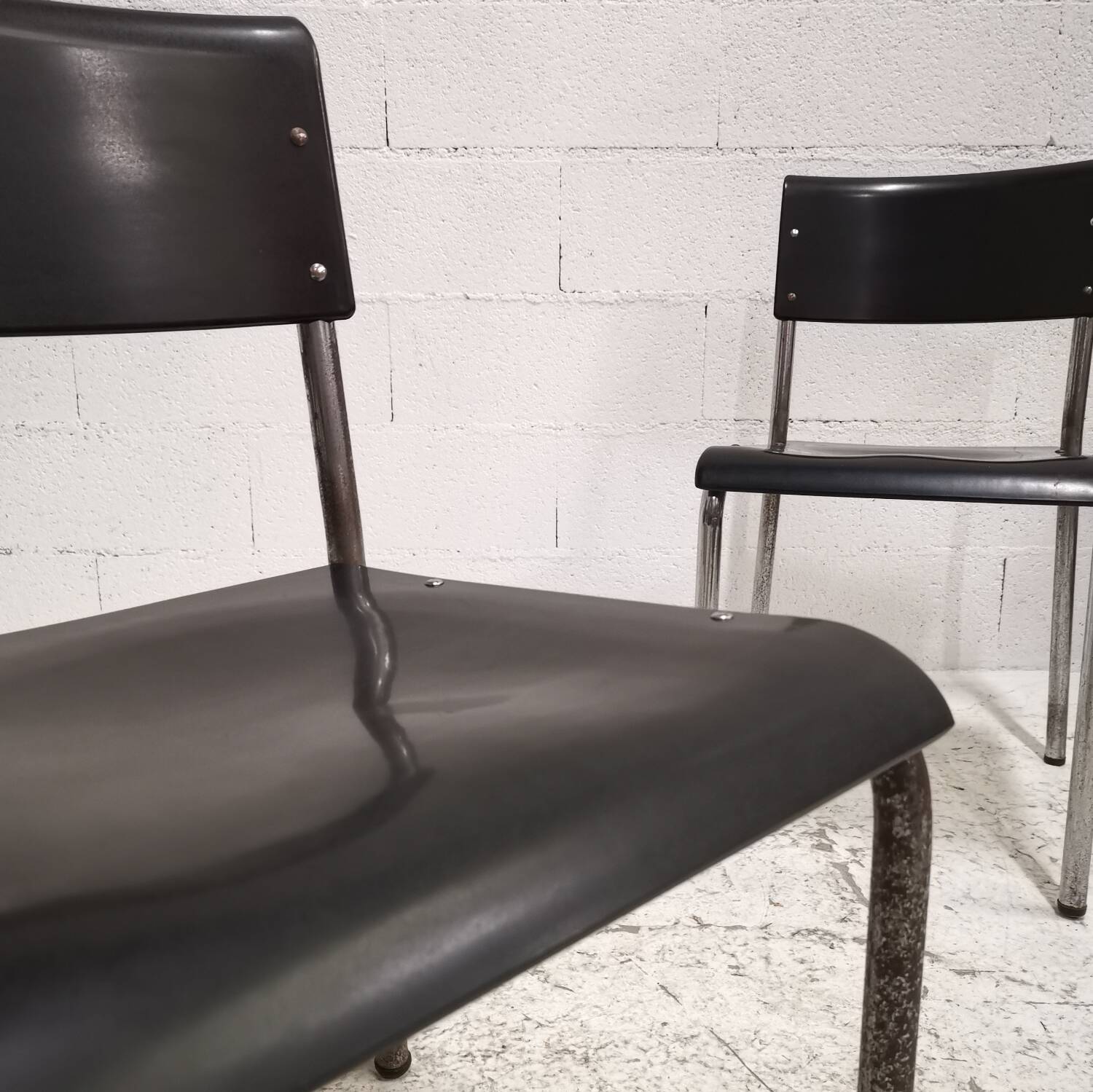 Pair of René Herbst style chairs, Art Deco design 1940