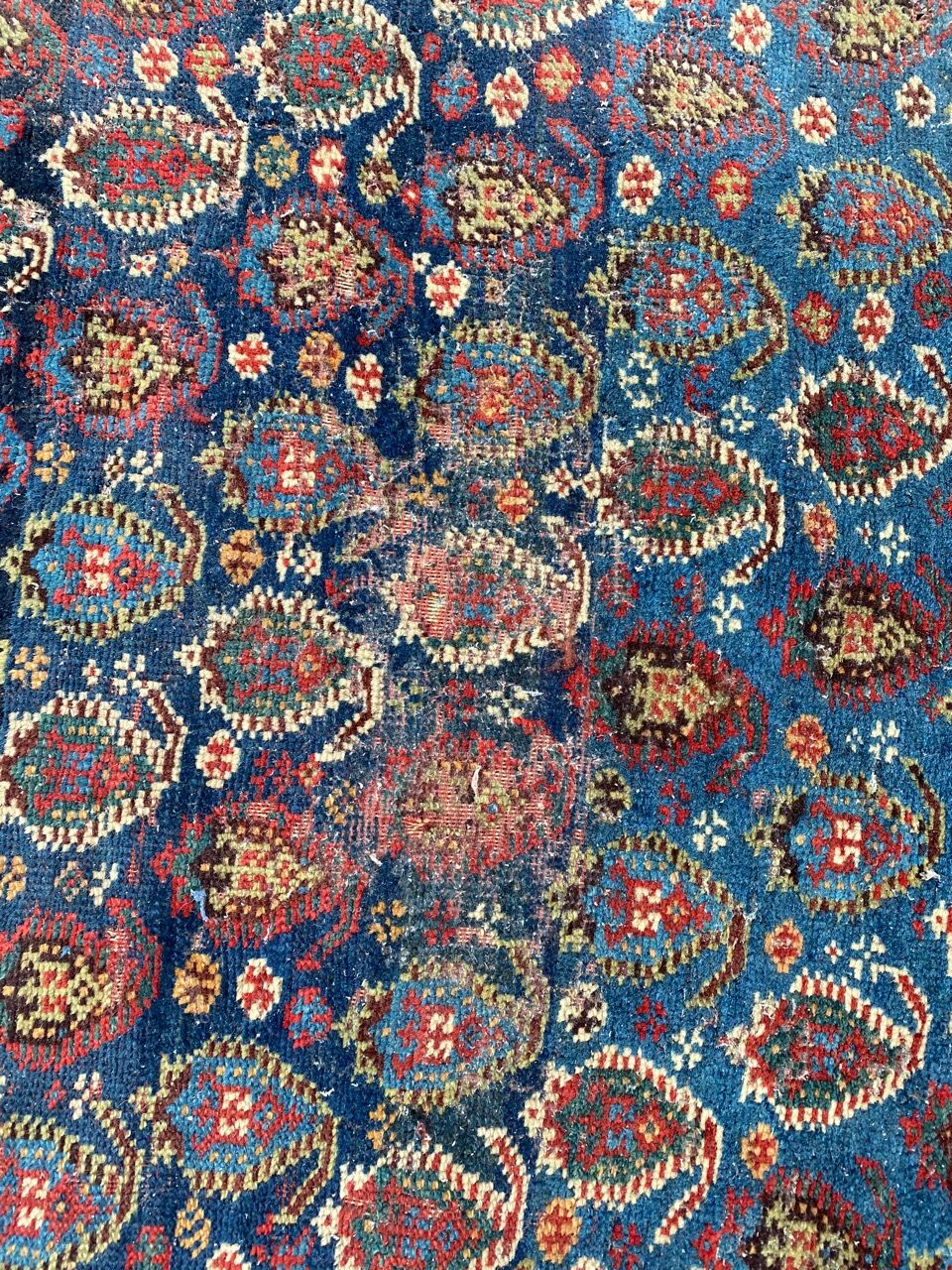 Pretty old Persian carpet of ghashghai handmade 177x328 cm