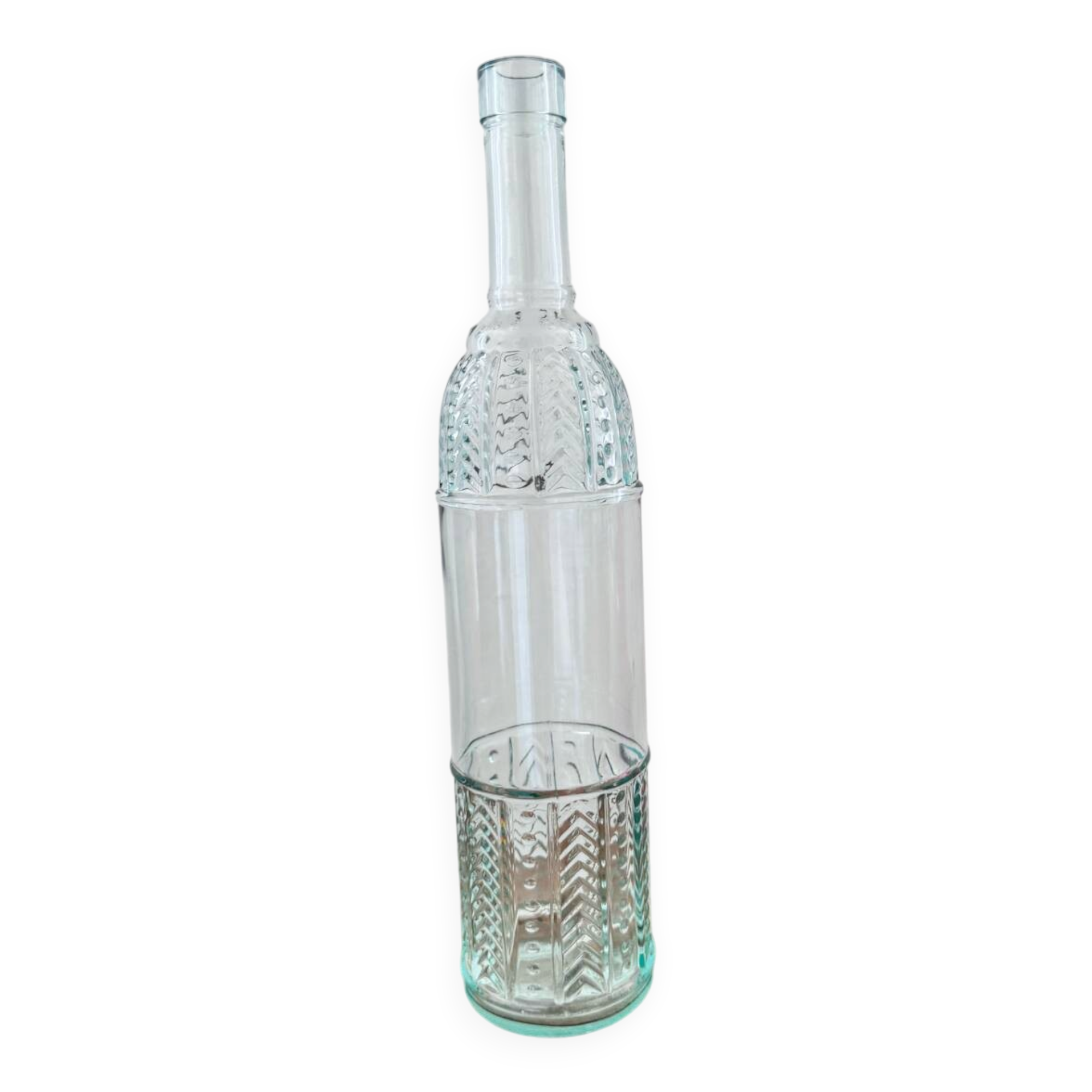 Clear cut glass bottle/carafe