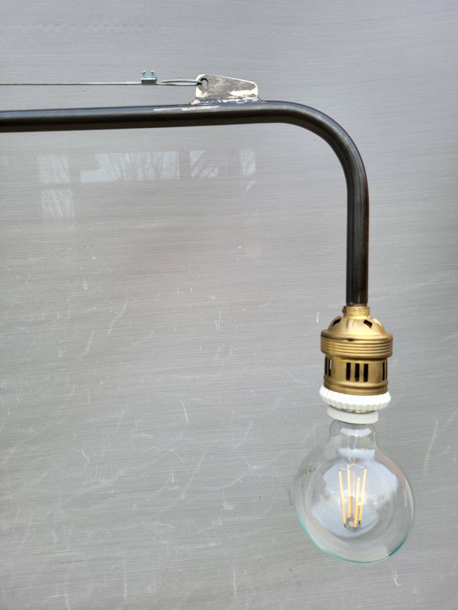 JIB180 workshop bracket wall light