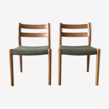 Paire de chaises en teck par JL Moller pour Højbjerg Danemark années 1960