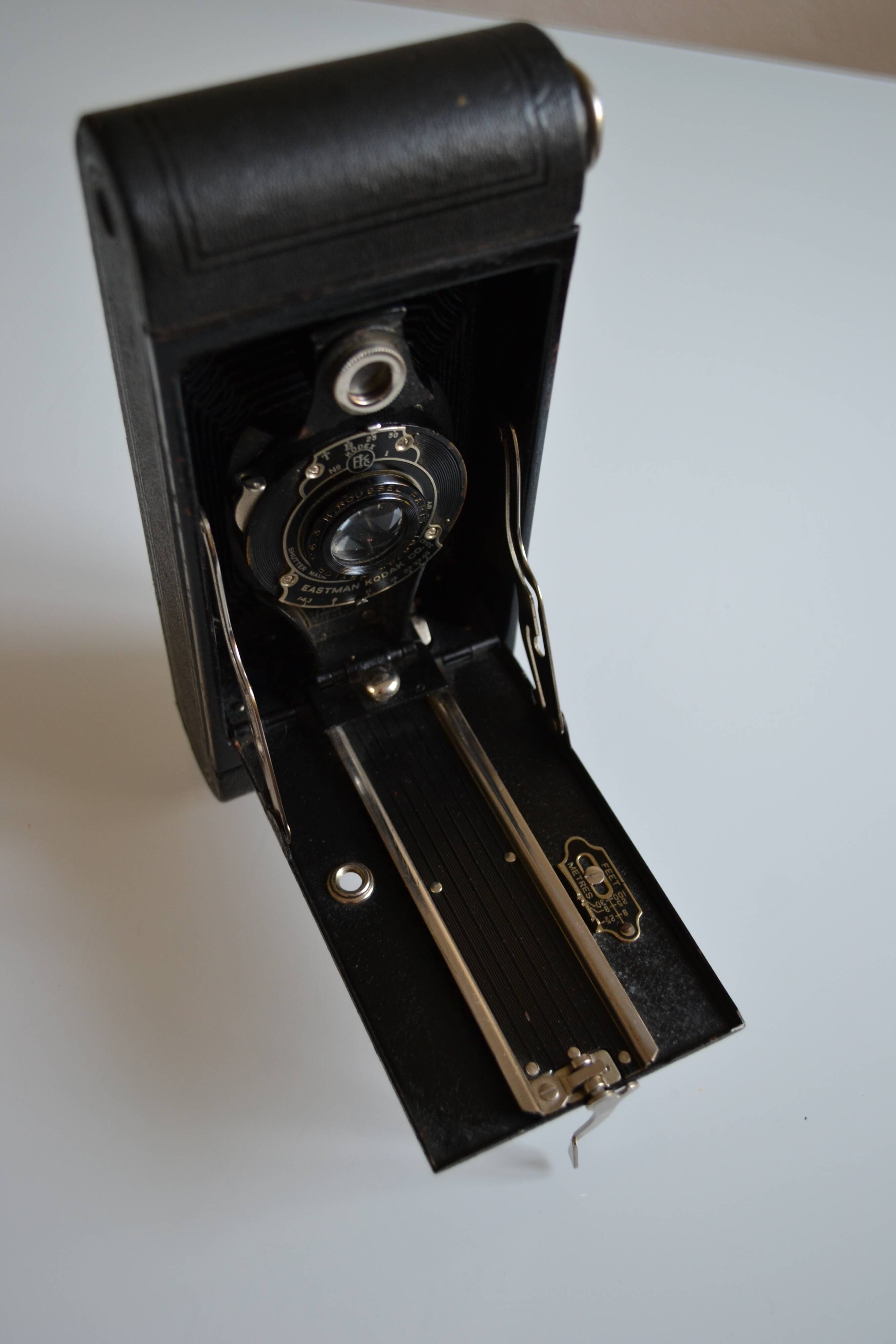 Eastman Kodak Co N° 2A Folding Hawk eye model B old bellows camera