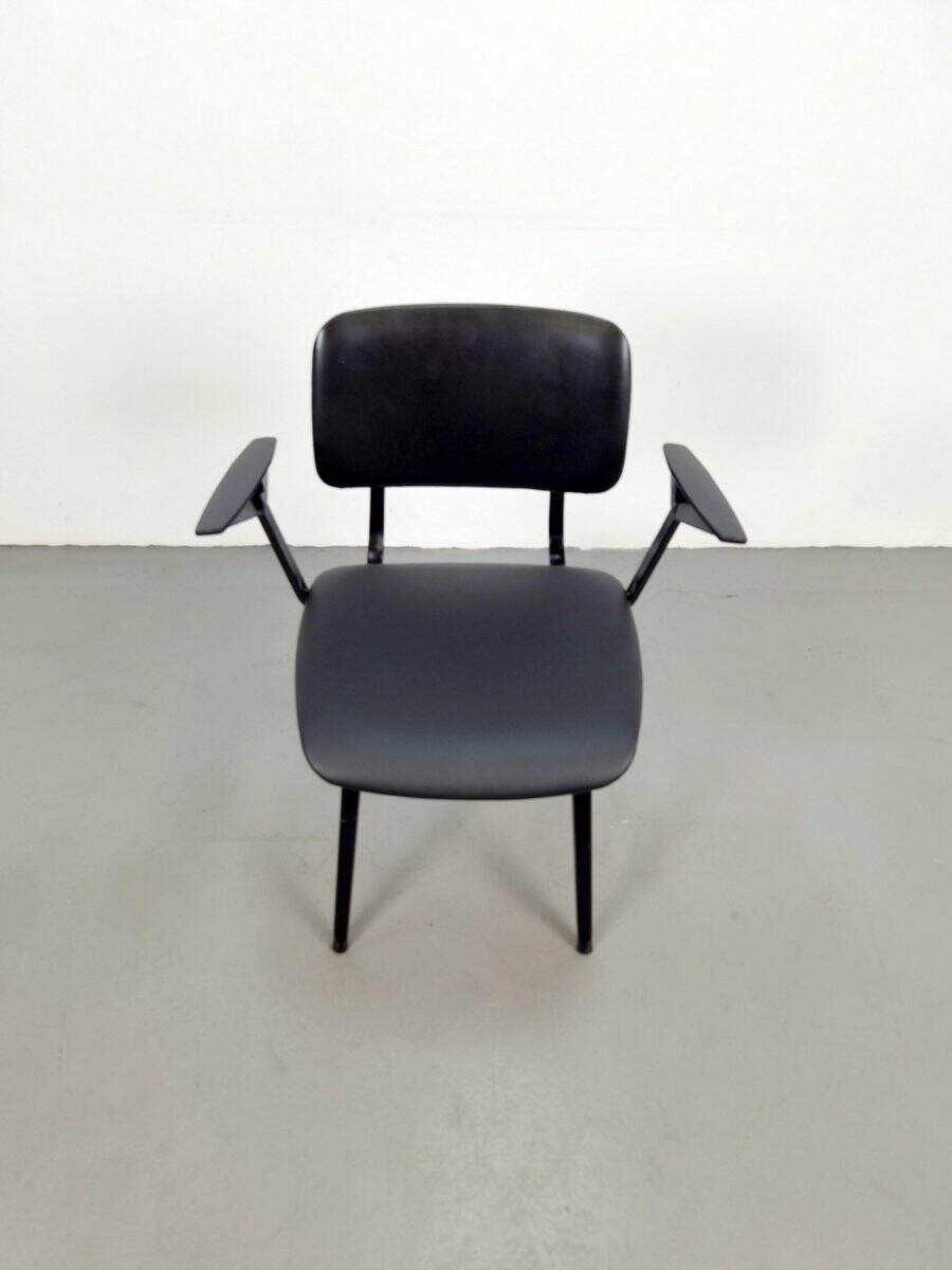 Revolt Dining Chair by Friso Kramer for Ahrend de Cirkel, 1960s