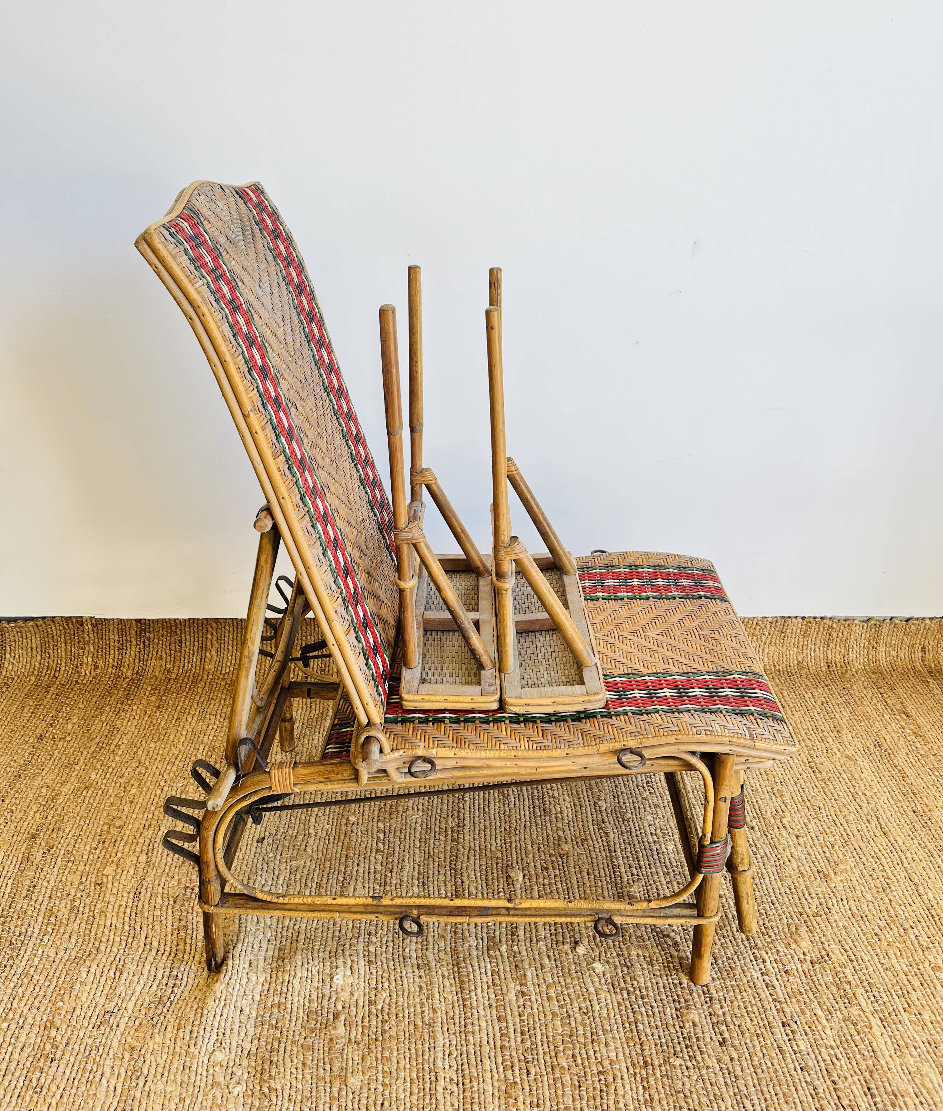 Antique Art Deco rattan and wicker chaise longue
