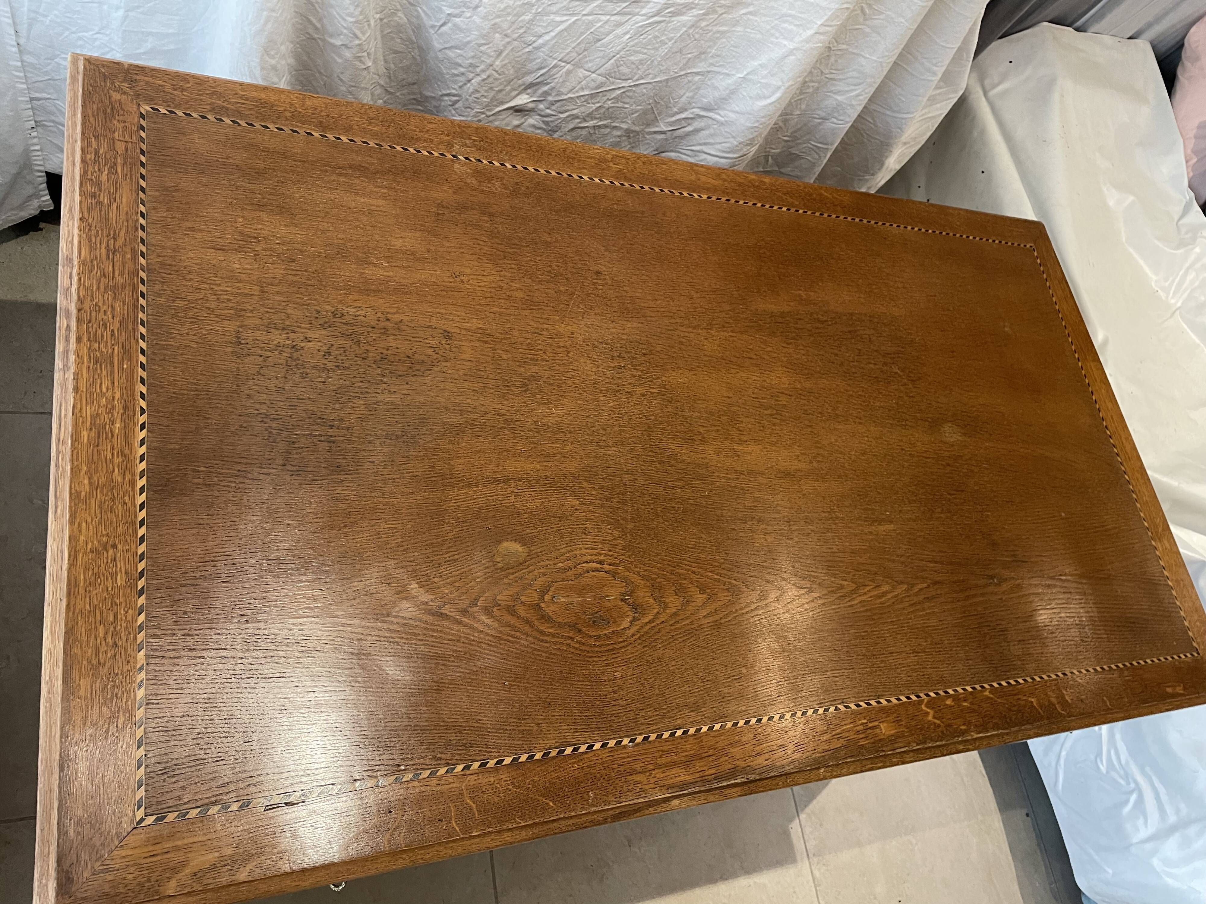 Minister's Office in Oak