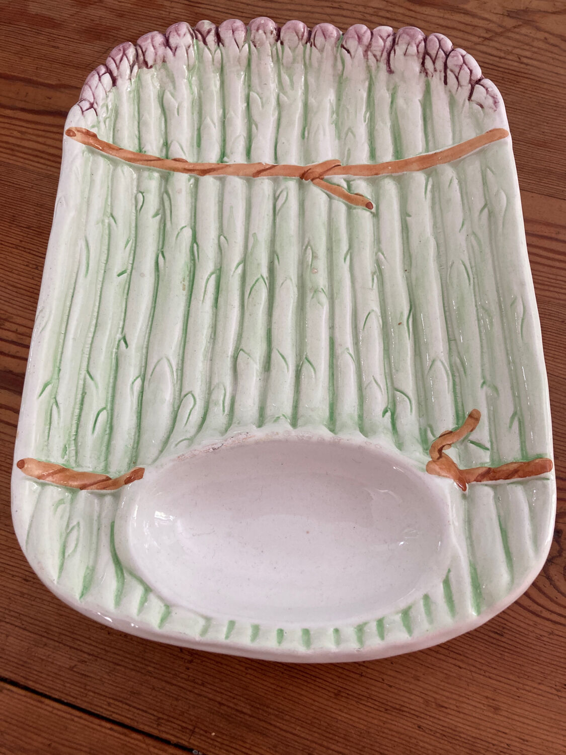 Plat à asperge