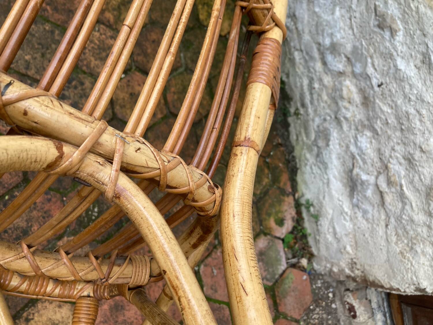 Lot de 10 chaises en rotin vintage