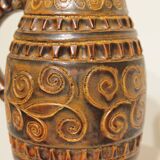 Grand pichet en céramique de Huguette Bessone