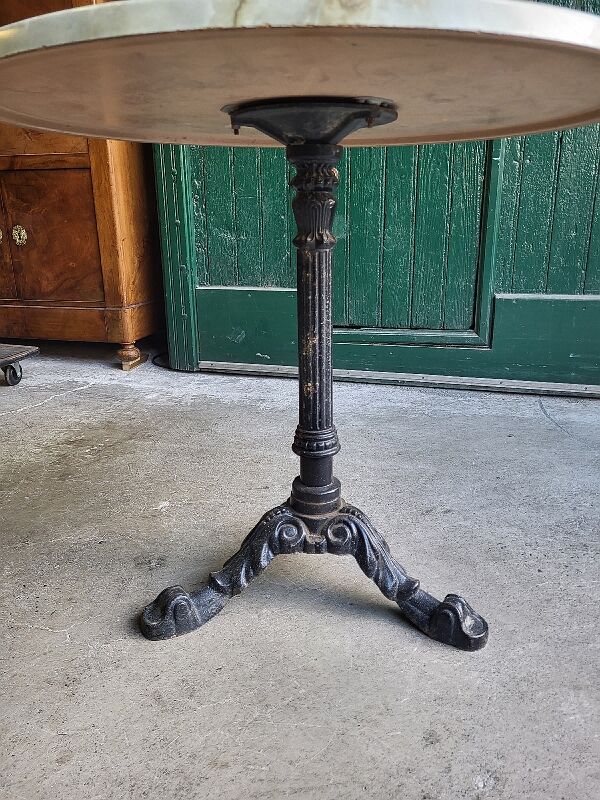 Table bistrot