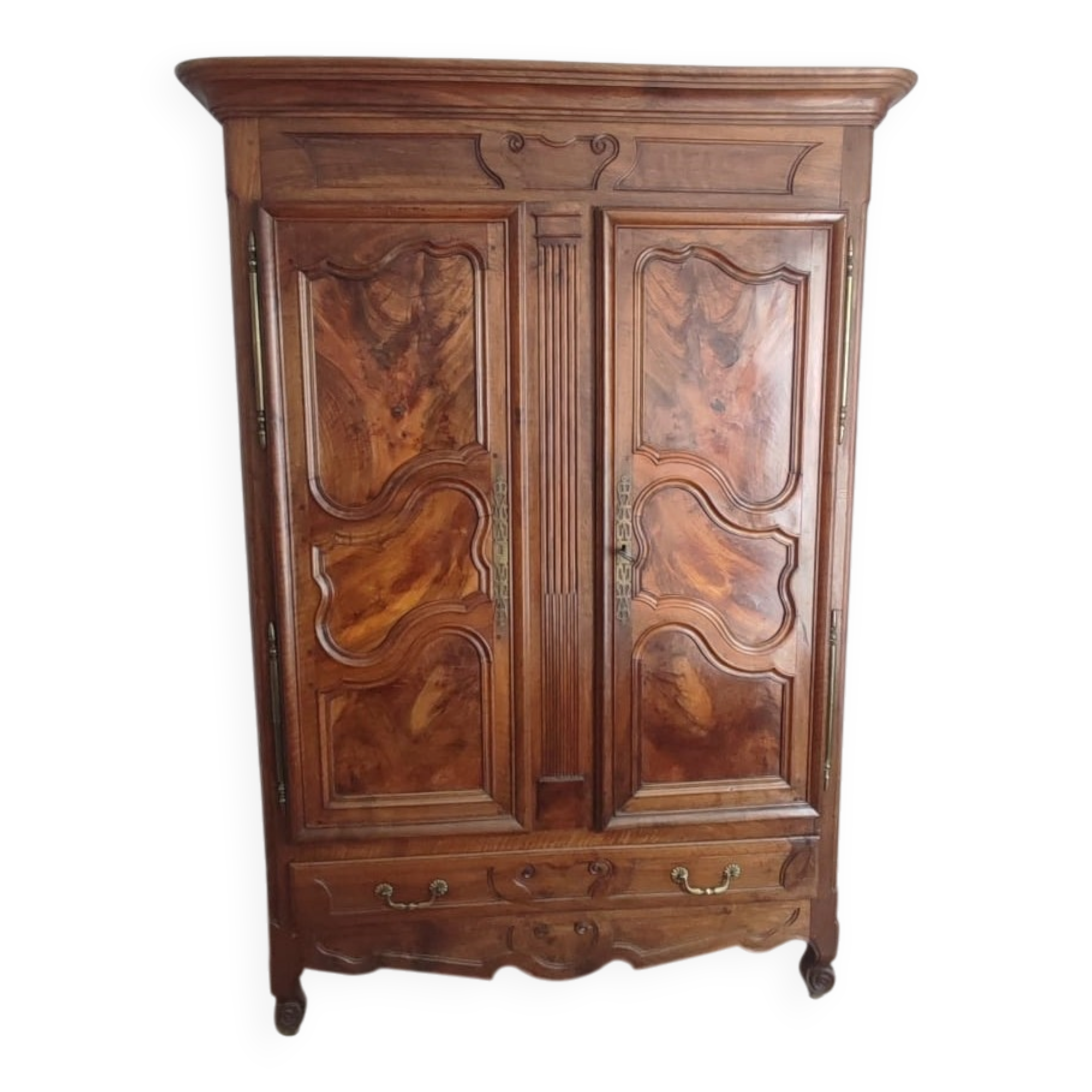 armoire bressane
