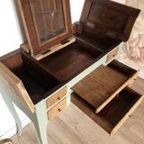 Vintage dressing table "romantic" style