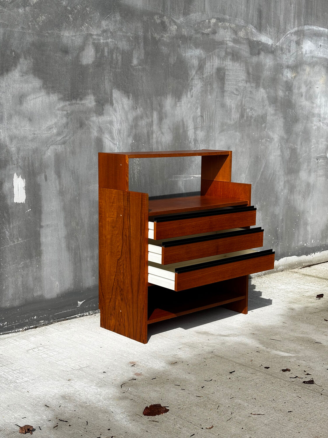 Scandinavian vintage sideboard attributed to Poul Cadovius.