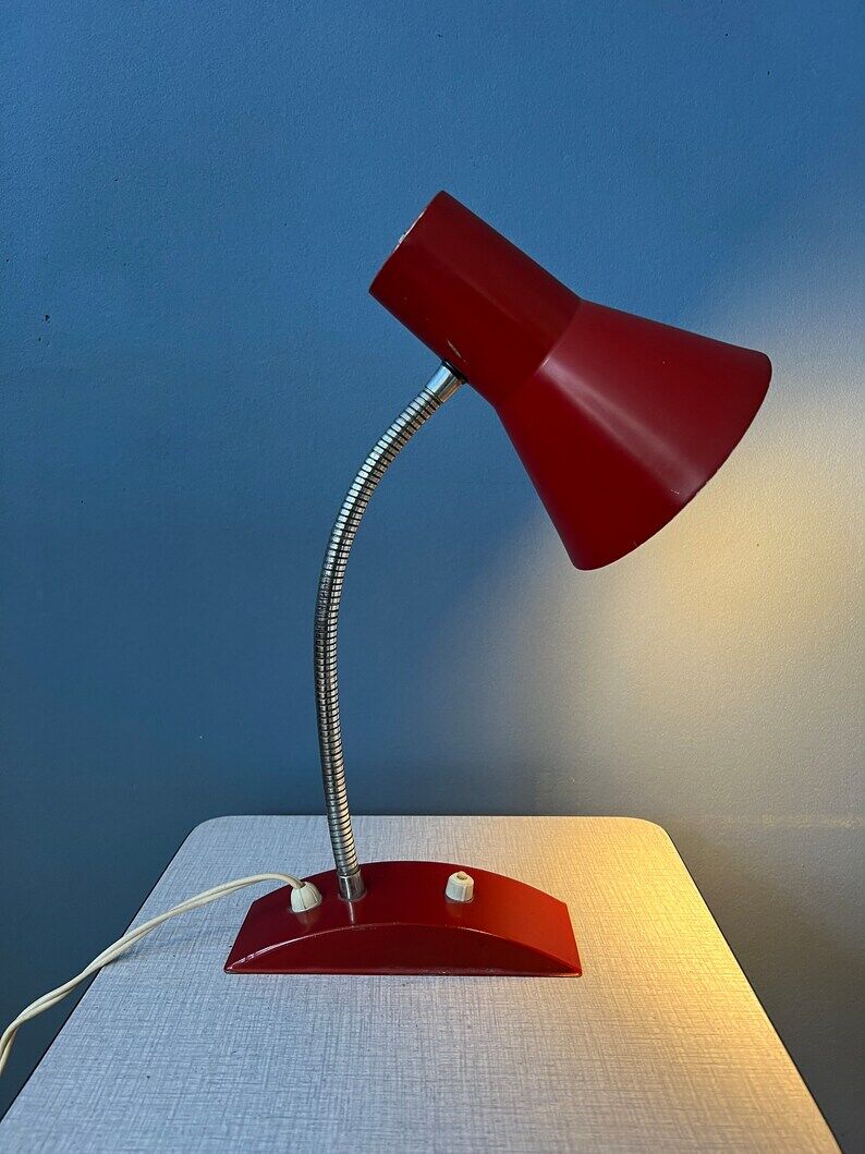 Flexible desk lamp vintage space age red
