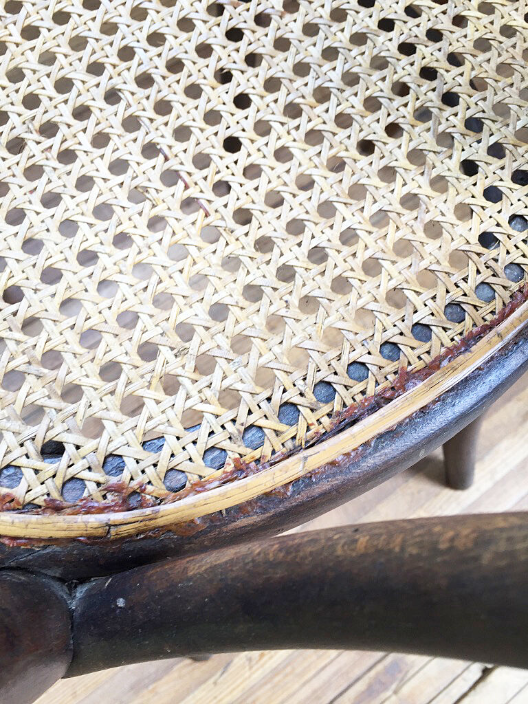 Lot 4 bistro chairs Thonet No.19, 20 & 208