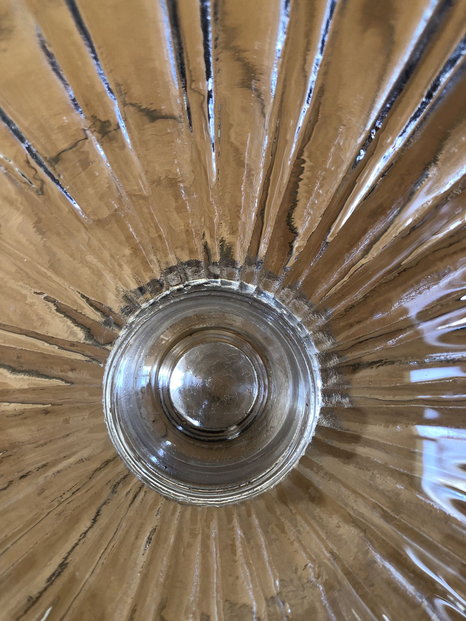 2 crystal cups