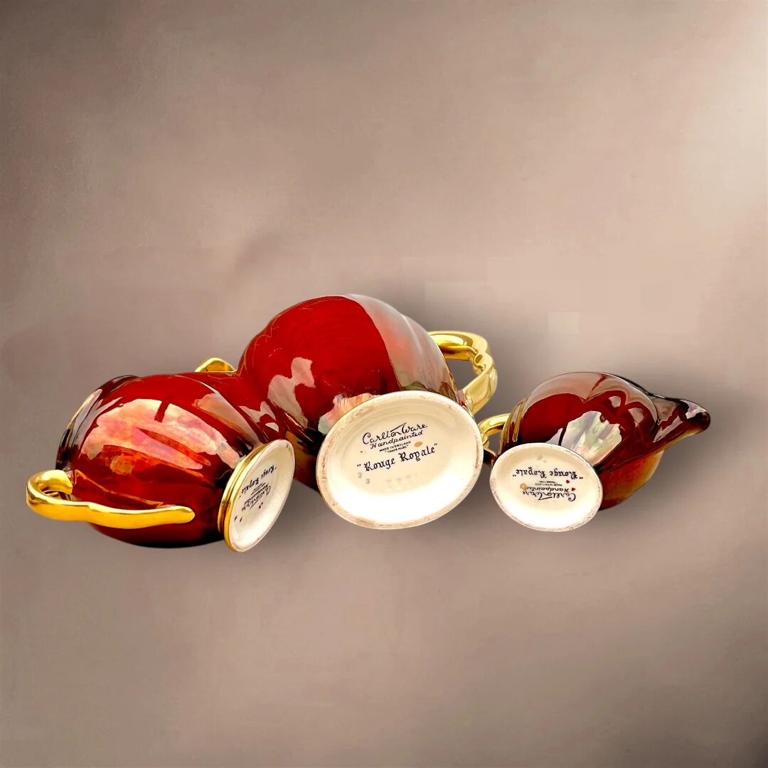 Vintage Carlton Ware coffee service “Rouge Royale” – 4 cups, coffee pot, sugar bowl, and milk jug – England 1940s-50s