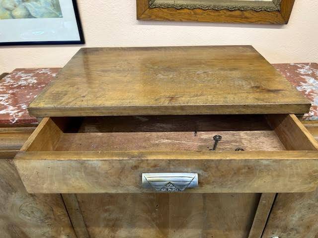 Buffet Art Déco en bois et marbre
