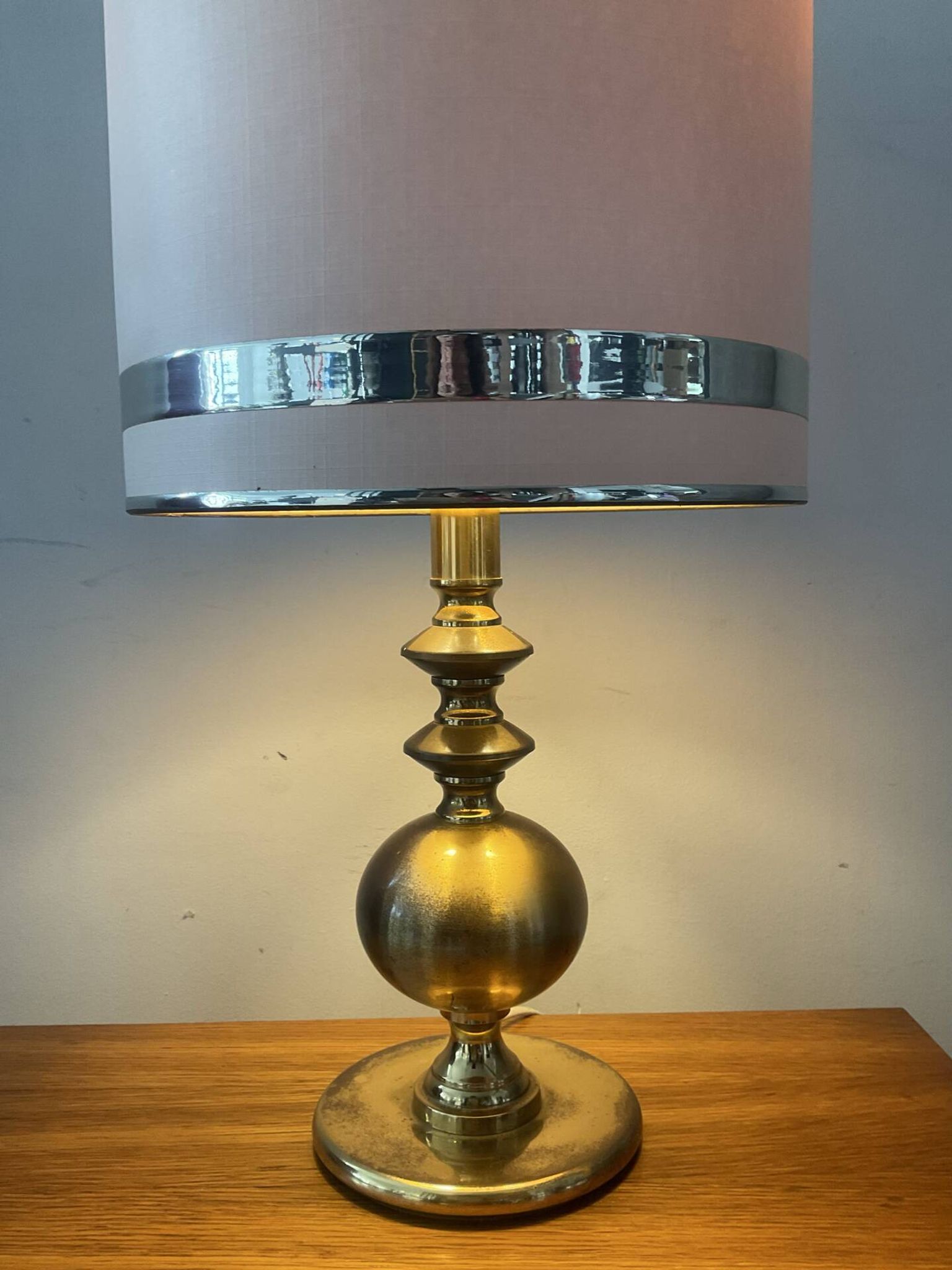 Lampe en laiton des années 60-70