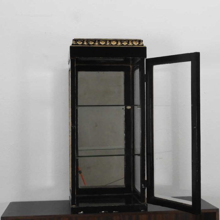 Store window