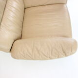 Large Scandinavian Adjustable Leather Armchair by Peem, 1970s, Finland
