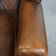 Fauteuil Chesterfield en cuir de vache marron de style anglais
