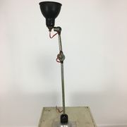 Lampe Bernard Albin Gras à poser style industriel