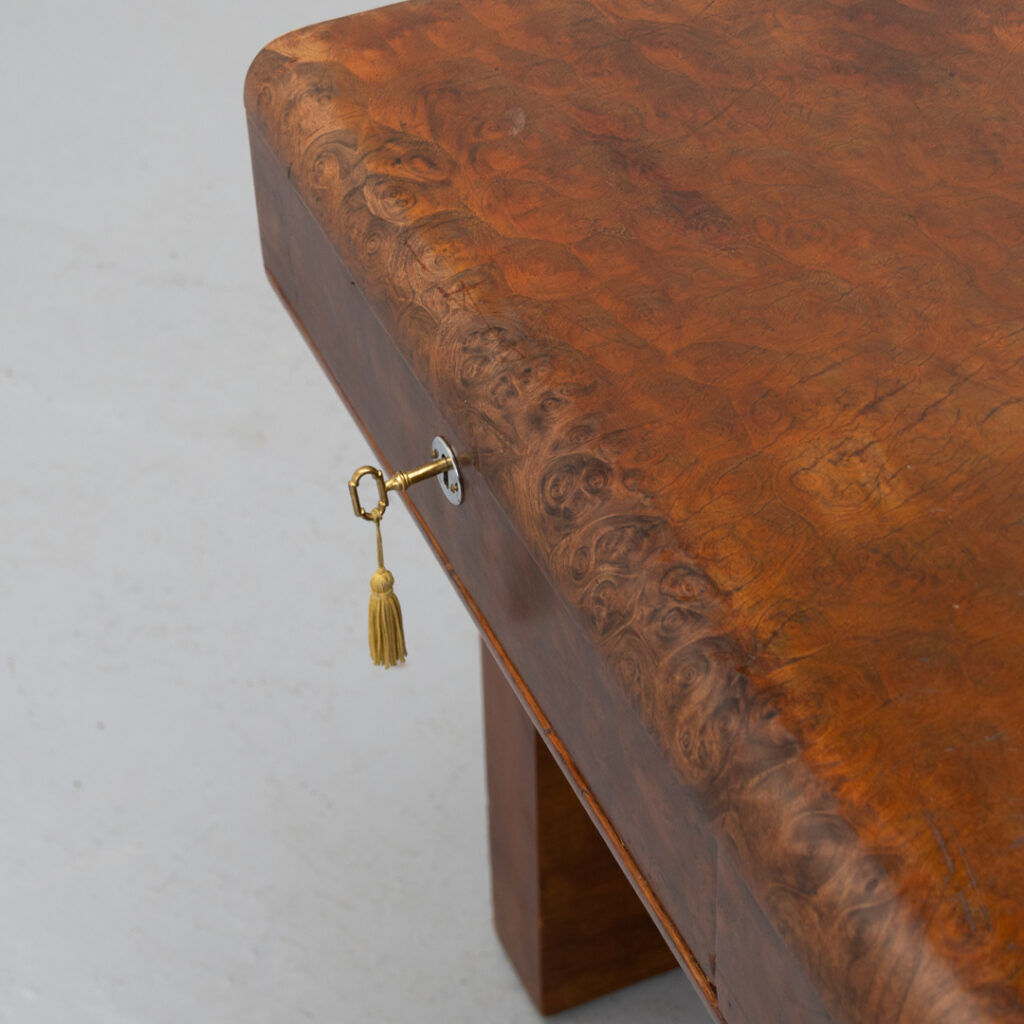 Art Deco desk Casa Moderna Genova Italy 1936