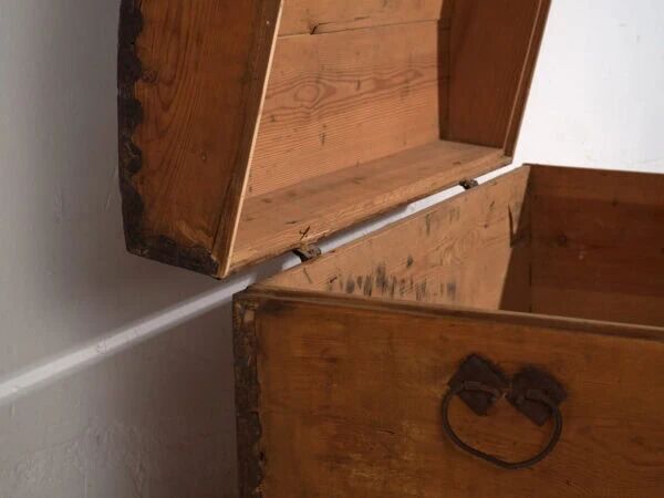 Antique trunk with metal frame (c.1900) #80