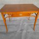 Bureau plat art nouveau estampillé de Kohn