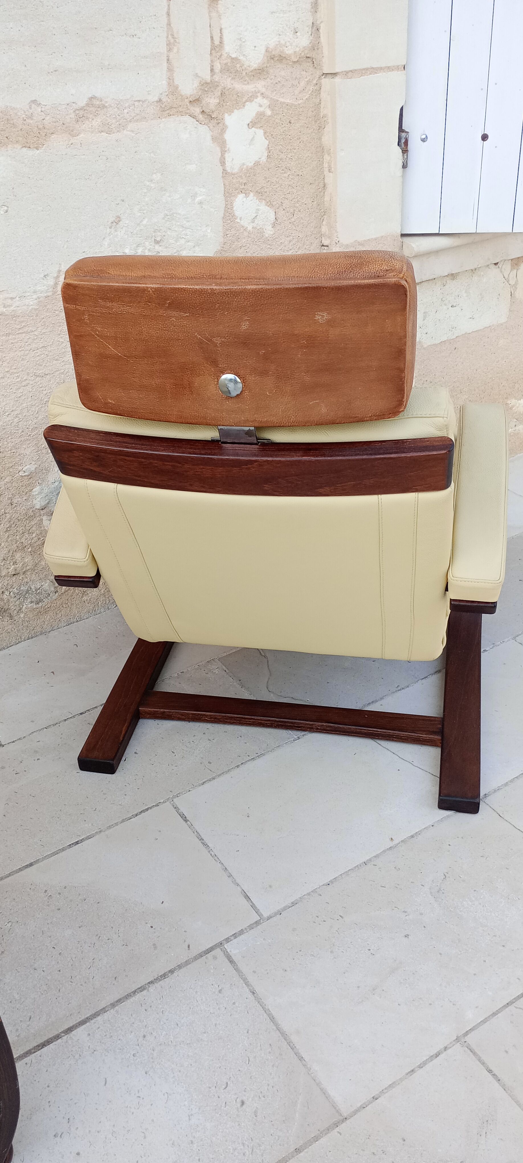 paire de fauteuils suédois Nélo
