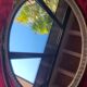 Miroir en bronze pivotant