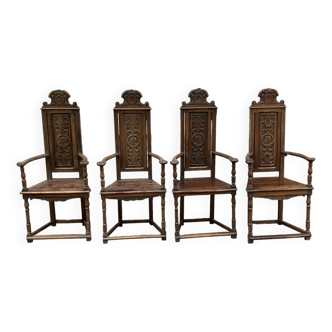 Caquetoire armchair in carved wood
