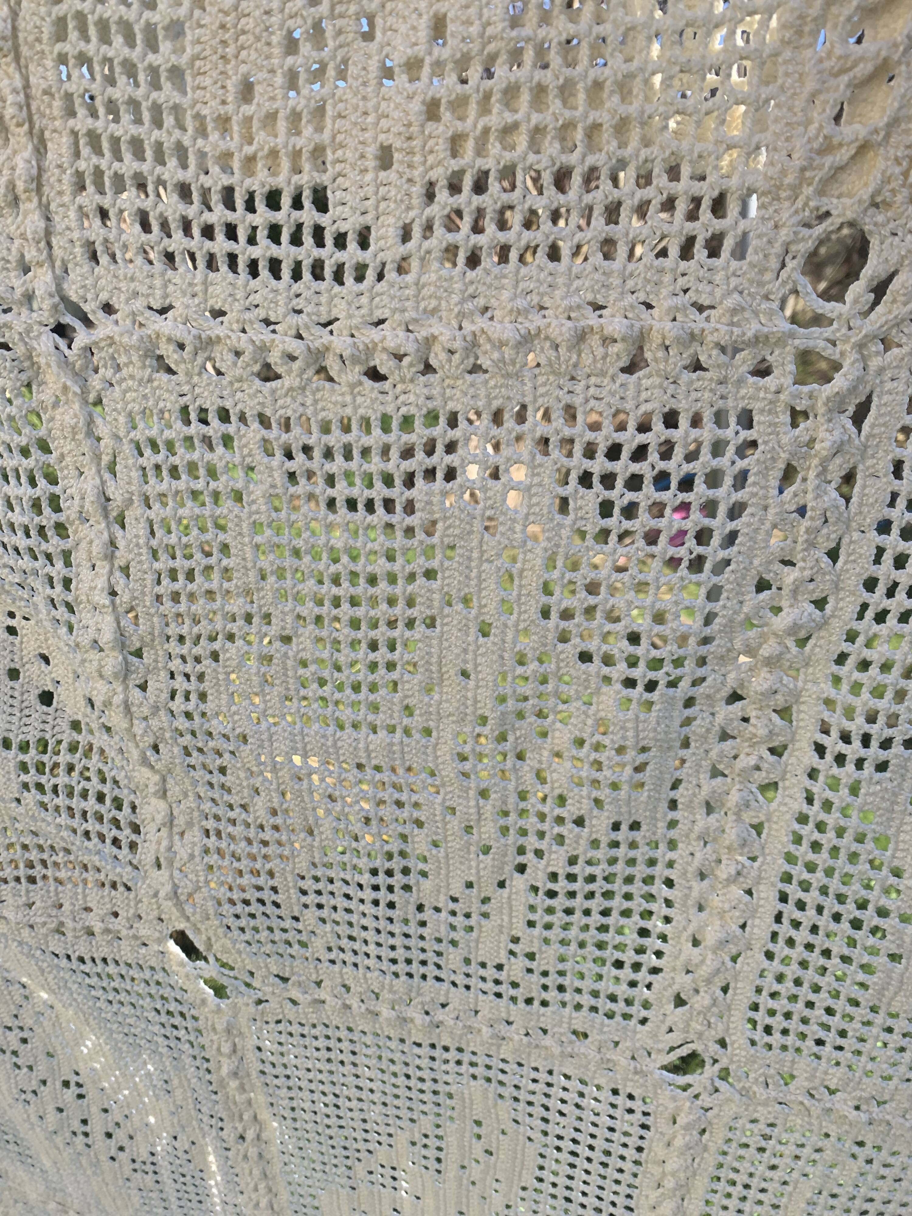 Plaid, dessus de lit couverture au crochet, blanc casse fait main, en coton vintage