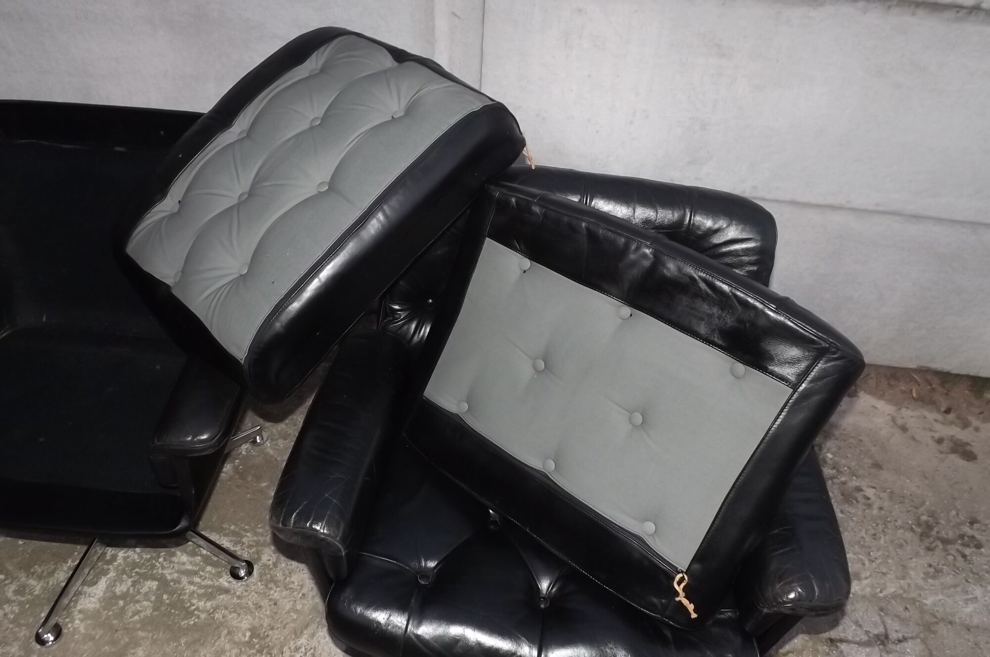 Pair of bridge armchairs from Airborne around 1965