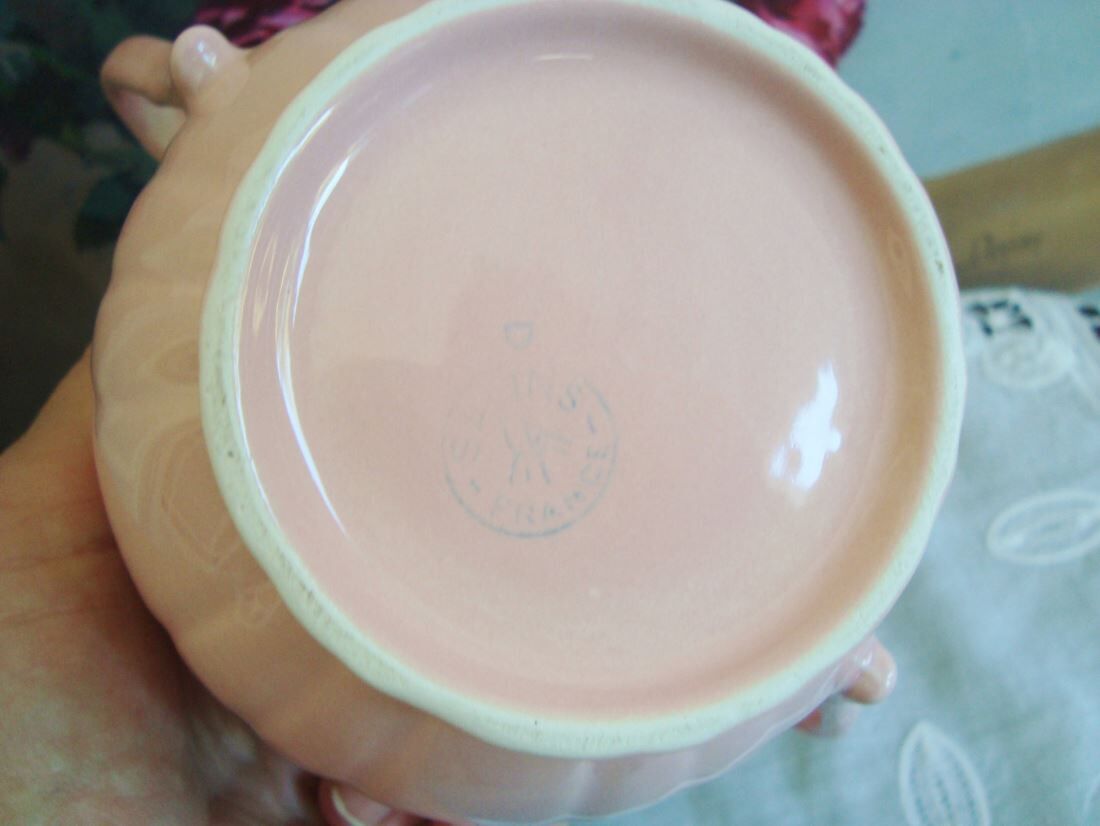 Vintage pink ceramic sugar bowl made by Salins France