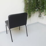 Chaise noire