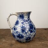 Pichet fleurs bleues