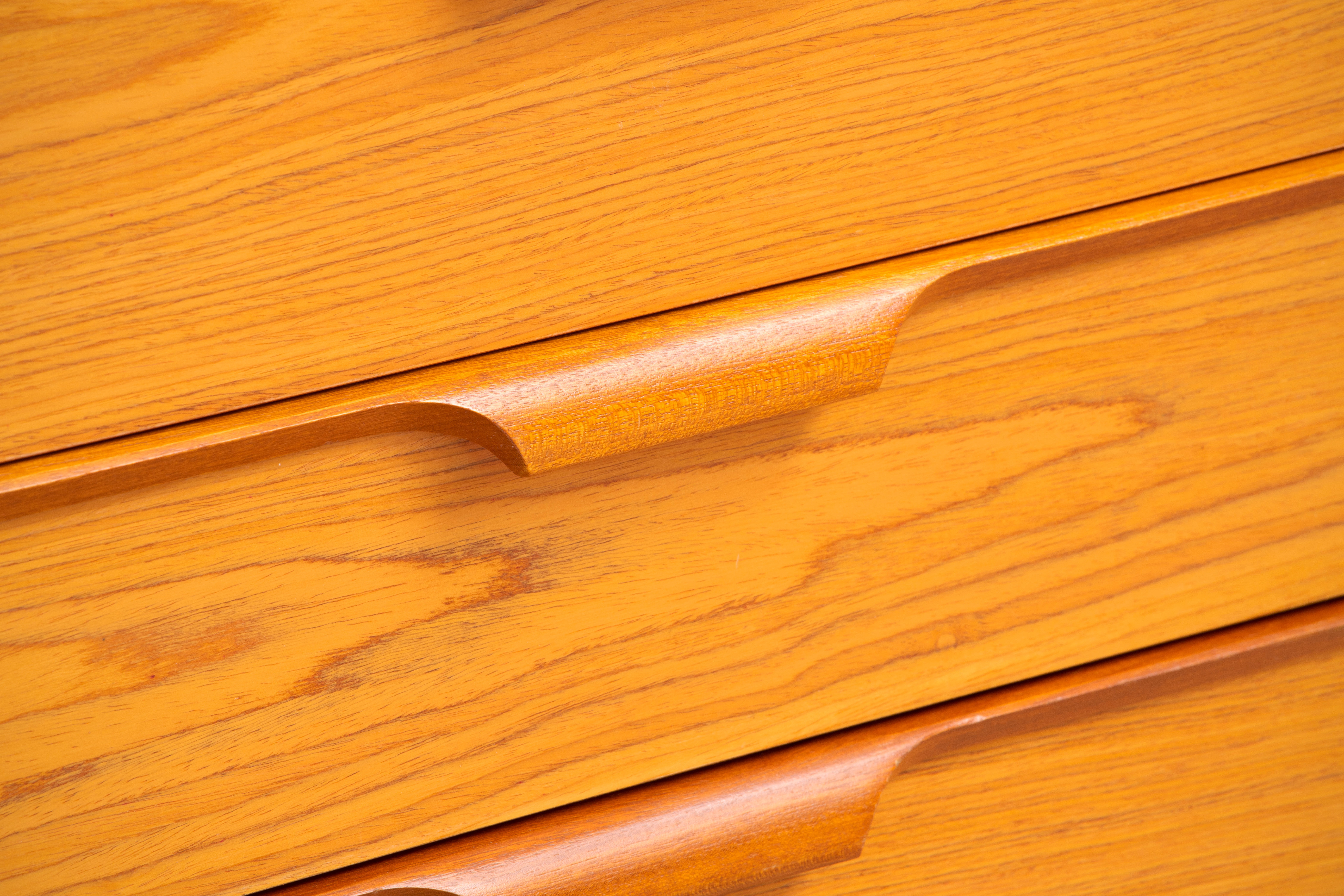 Scandinavian dresser