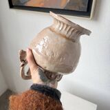 Ceramic bowl with ram heads