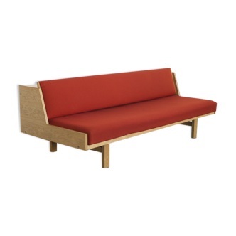 Daybed GE-258 by Hans Wegner for Getama