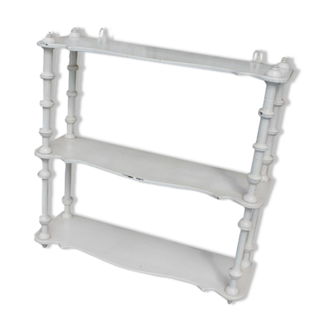 Shelf coils old patinated