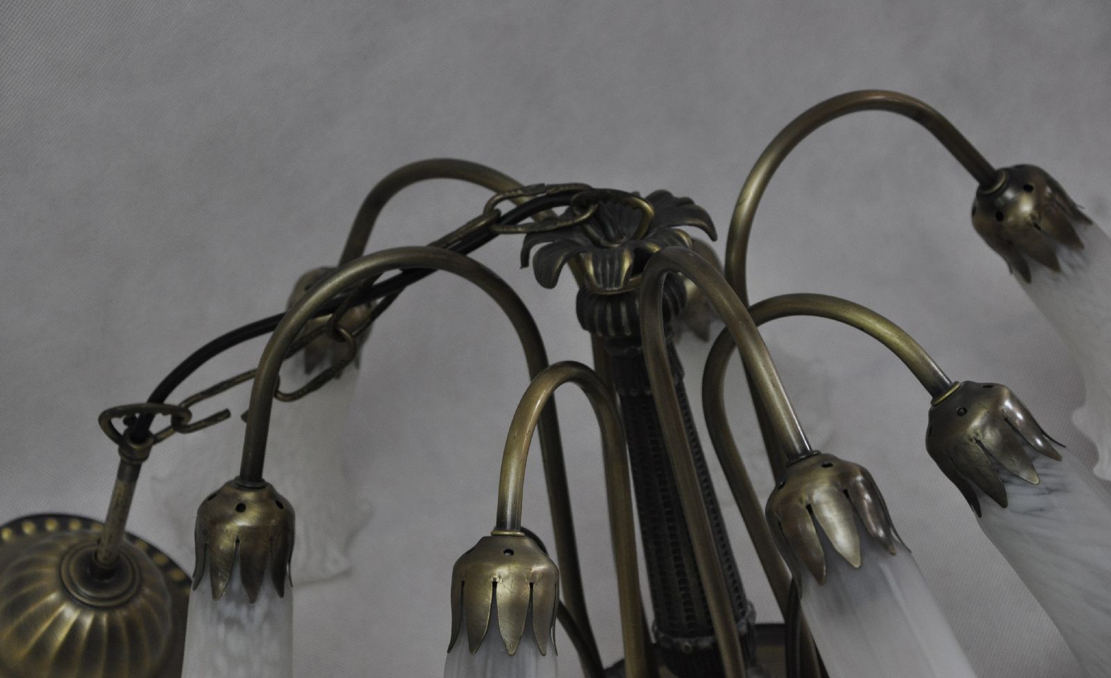 Lustre de salon metalwork