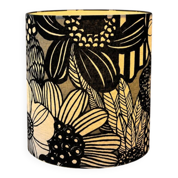 Abat-jour recouvert d'un tissu japonais moderne à motif floral