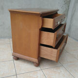 Victorian Lexington oak dresser